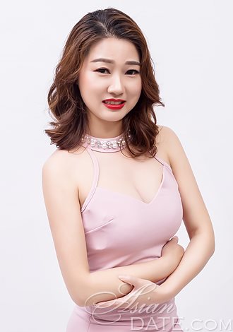 Gorgeous profiles only: member Yulin(Sophia) from Changsha
