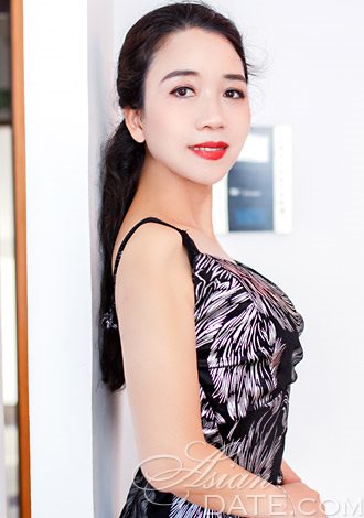 Date the member of your dreams: Meizhen from Shanghai, member from China