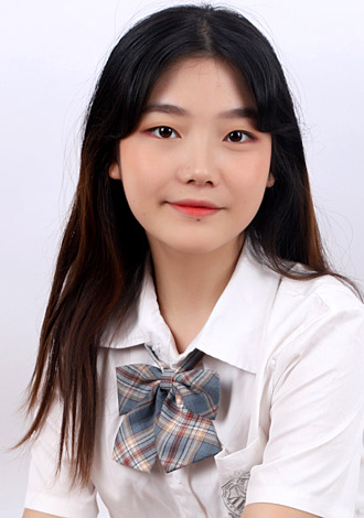 Gorgeous profiles only: Ziyi from Beijing, Asian member, romantic companionship, member