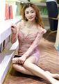 Explore our online photo gallery, take a look at Yinwang, Asian member, pen pal
