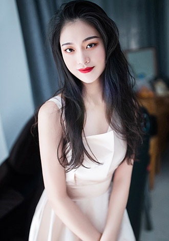 Most gorgeous profiles: pretty Thai dating partner Longting from Zhoukou