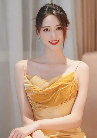 Most gorgeous profiles: meet Asian Member Fangfang from Shanghai