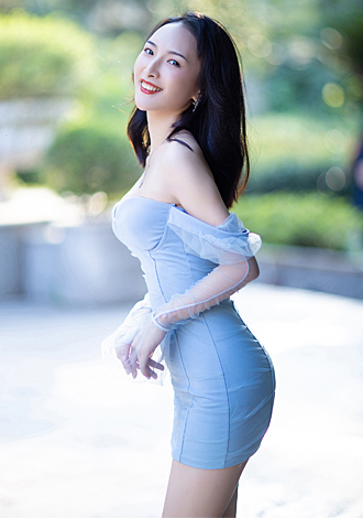 Most gorgeous profiles: meet Asian member Bei Ni